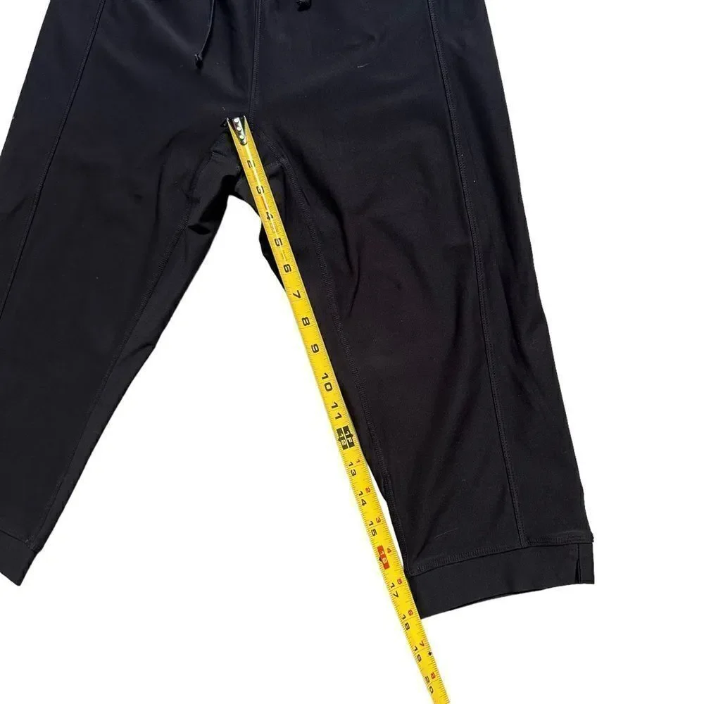 Black Nike Athletic Cropped Leggings Dri-Fit